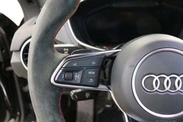 AUDI TT Coupé 2.0 TFSI quattro S tronic S line