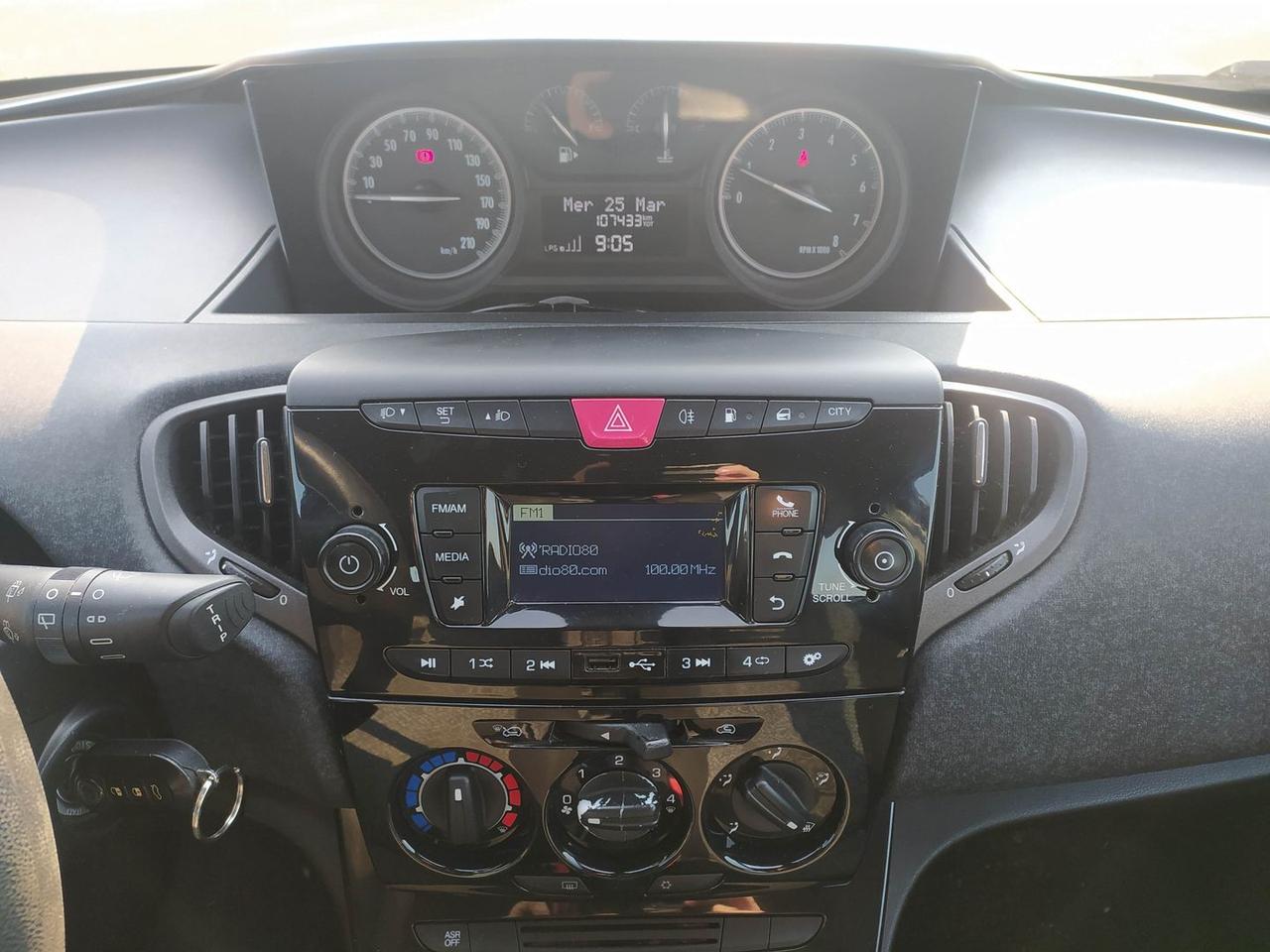 Lancia Ypsilon Elefantino Blu 1.2 LPG #10035