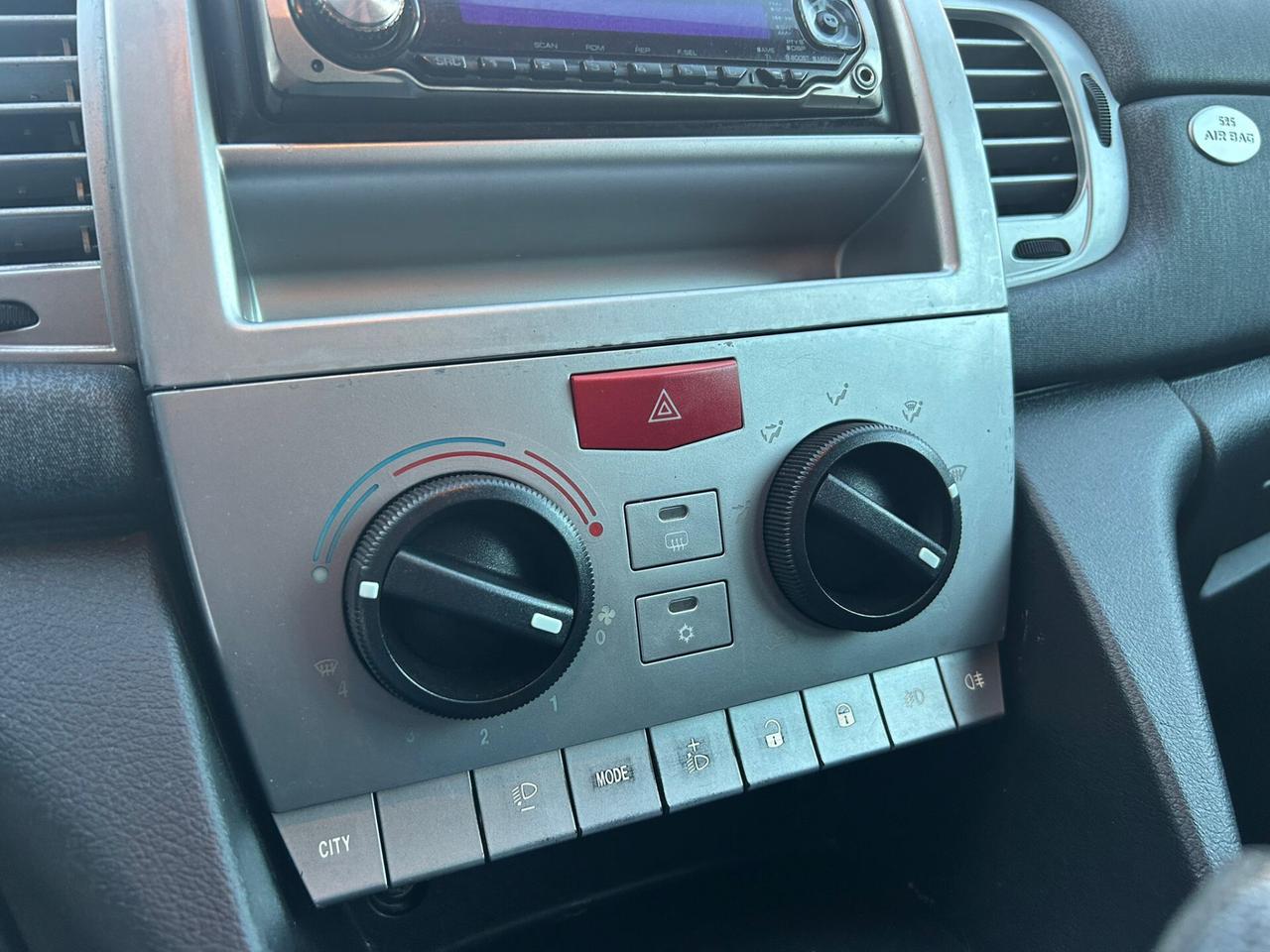 Lancia Ypsilon 1.2 44Kw Km133.000-2009