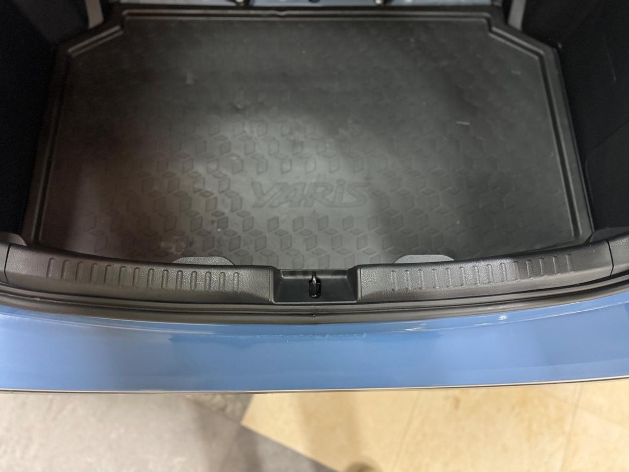 Toyota Yaris 1.5 Hybrid 5 porte Trend