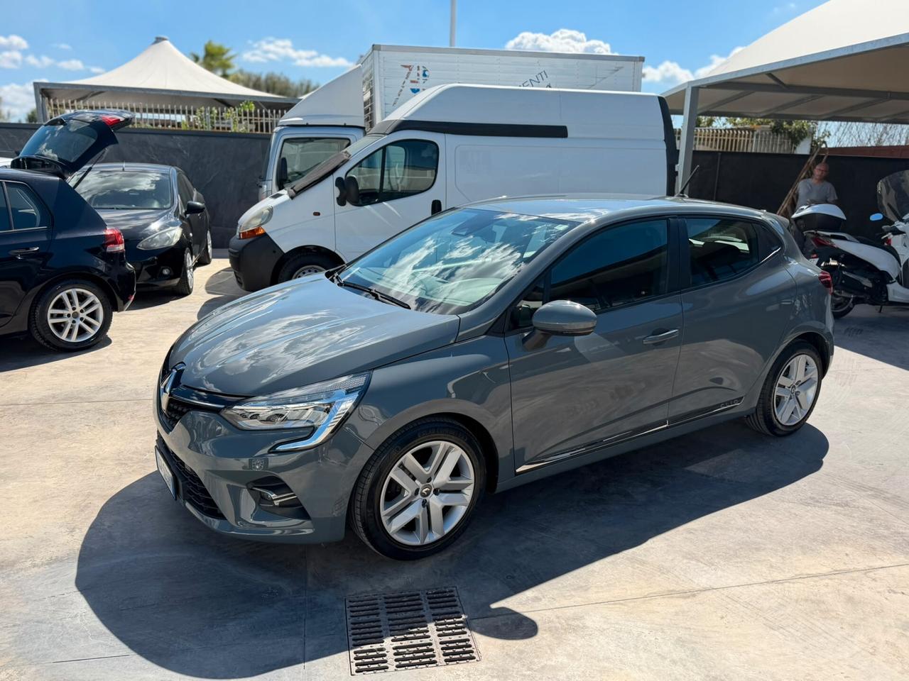 Renault Clio TCe 12V 100 CV GPL 5 porte Intens