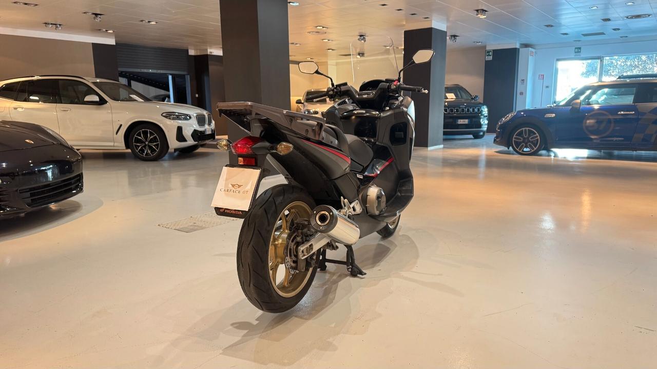 HONDA INTEGRA 745CC - 2014