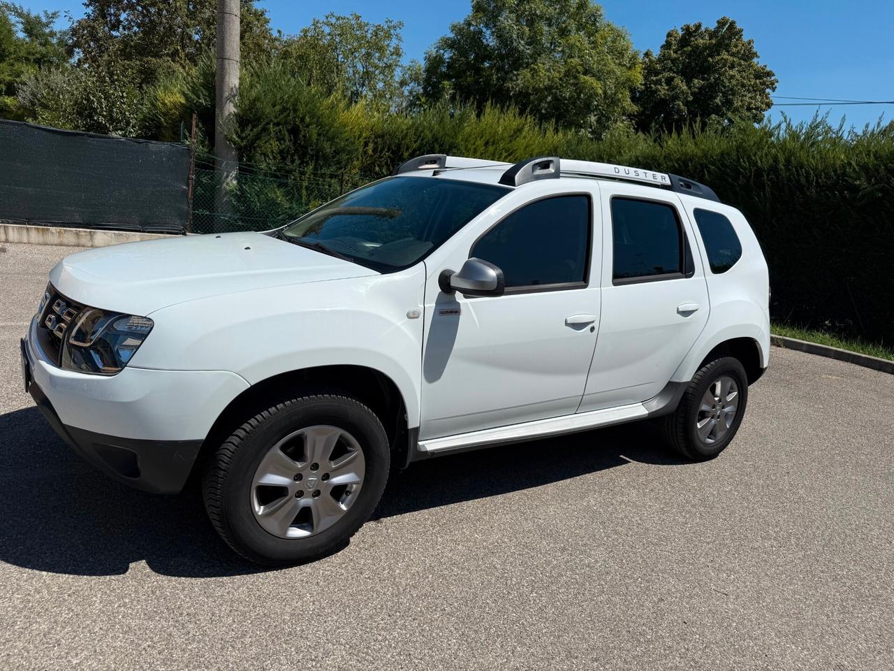 Dacia Duster 1.6 - NAV. - 12 MESI DI GARANZIA -