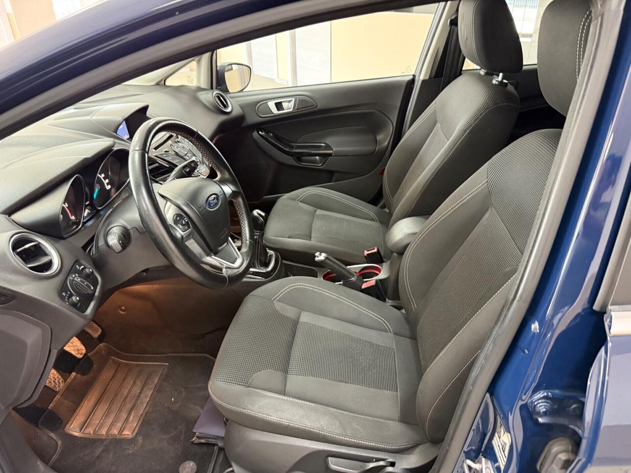 Ford Fiesta 1.5 TDCi 75CV 5 porte Titanium