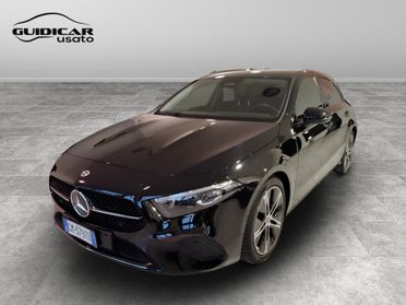 Mercedes-Benz Classe A - W177 2023 - A 180 d Progressive Advanced auto