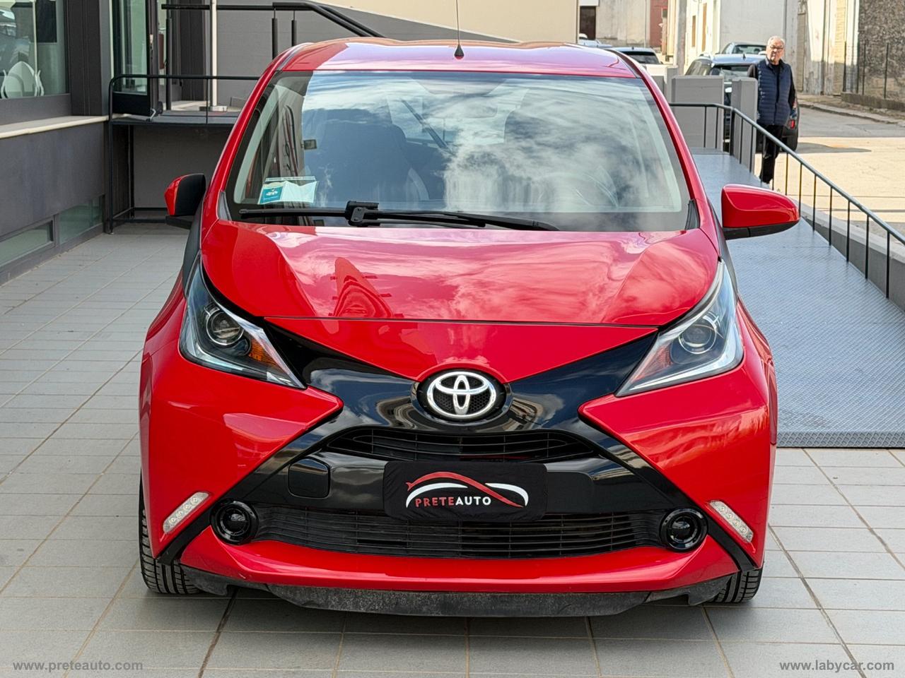 TOYOTA Aygo 1.0 VVT-i 69 CV 5p. x-cool MMT