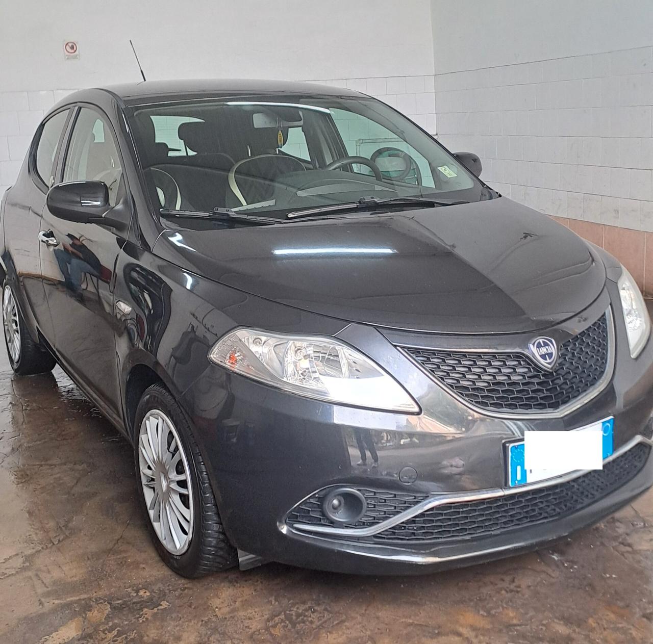 Lancia Ypsilon 1.2 GPL 5 Porte