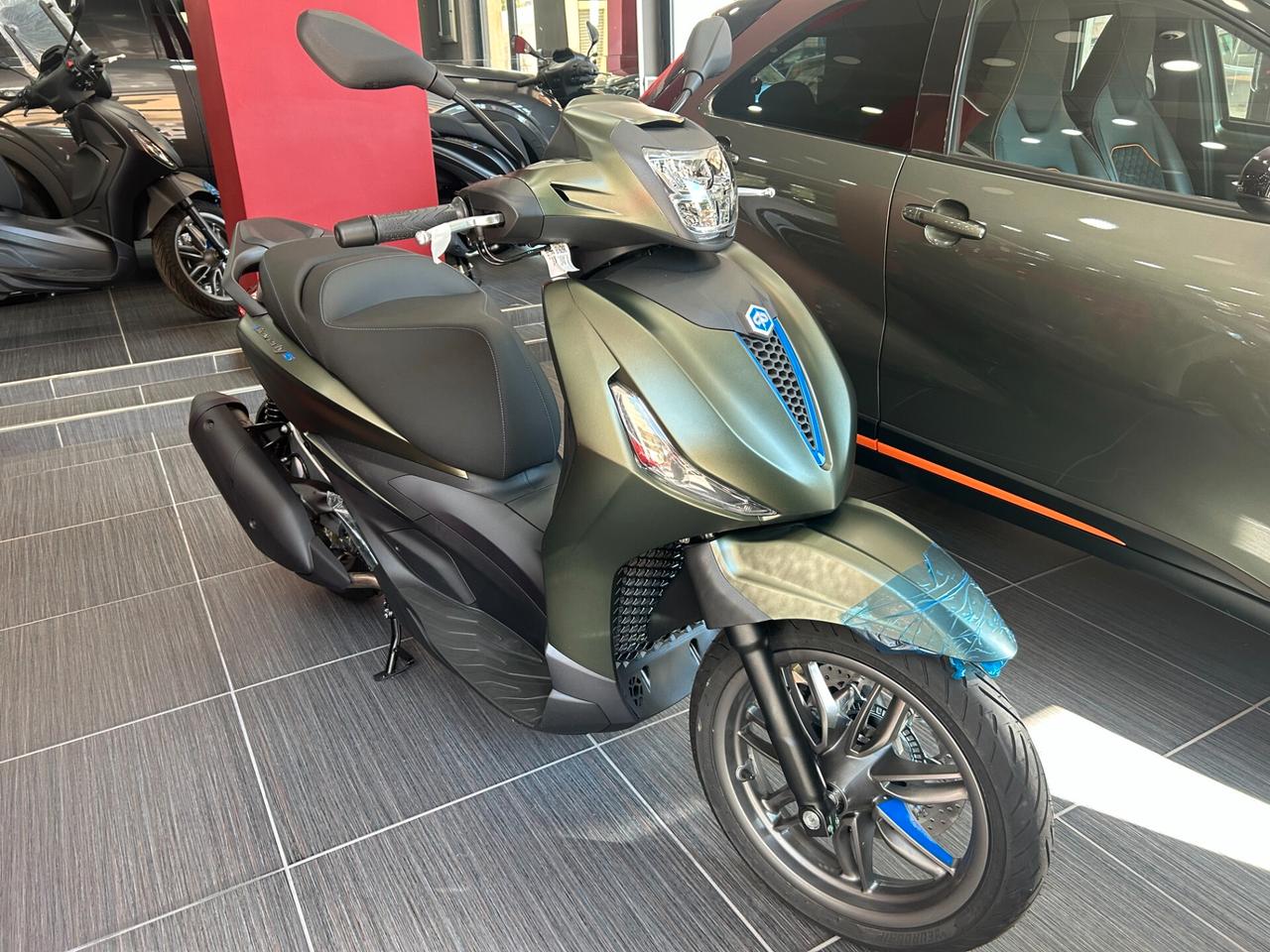 Piaggio Beverly 300 S 310 HPE My2025 - Vari colori - Euro5