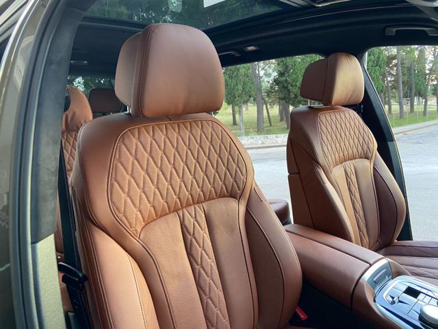 BMW X7 xDrive40d 48V Msport Pro TETTO APR/PAN