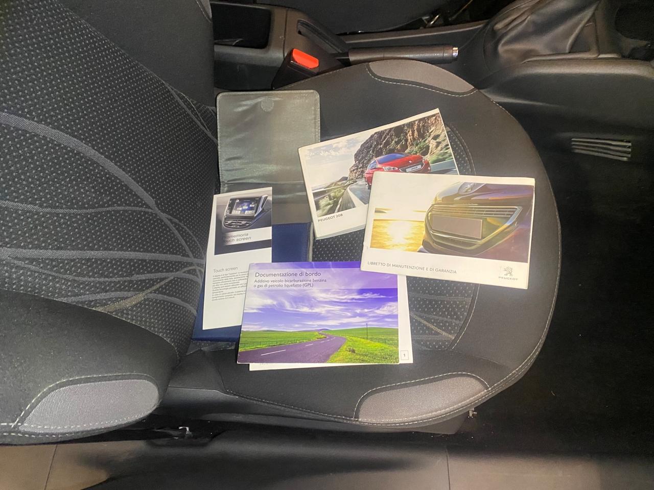 Peugeot 208 1.4 VTi 95 CV 5p. GPL Active