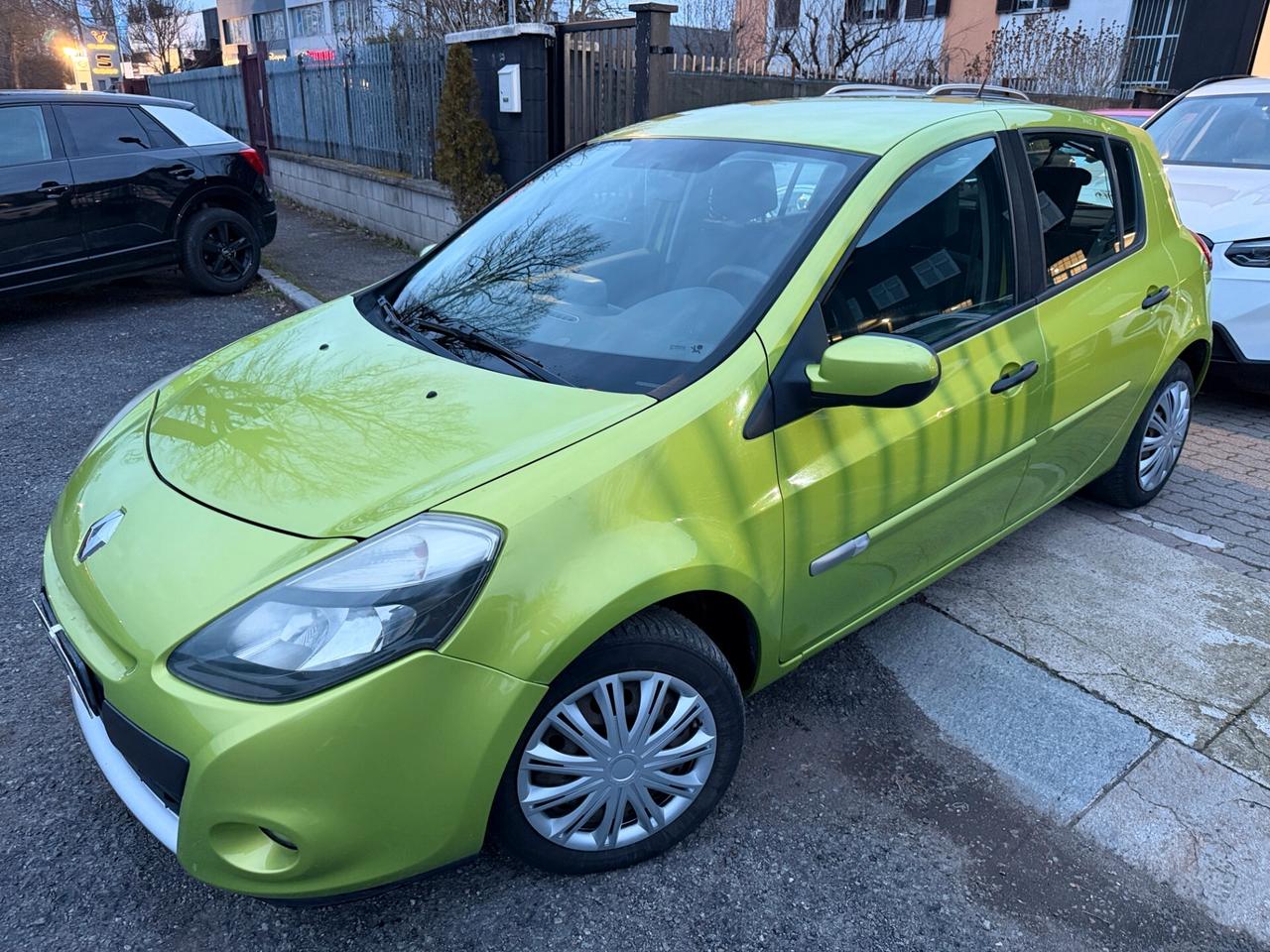 Renault Clio 1.2 16V 5 porte GPL Dynamique 75CV