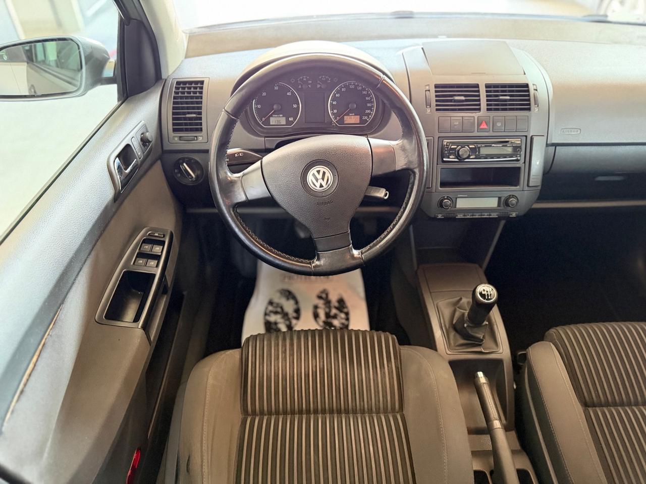 Volkswagen Polo 1.4/80CV TDI 5p. Sportline NEOPATENTATI