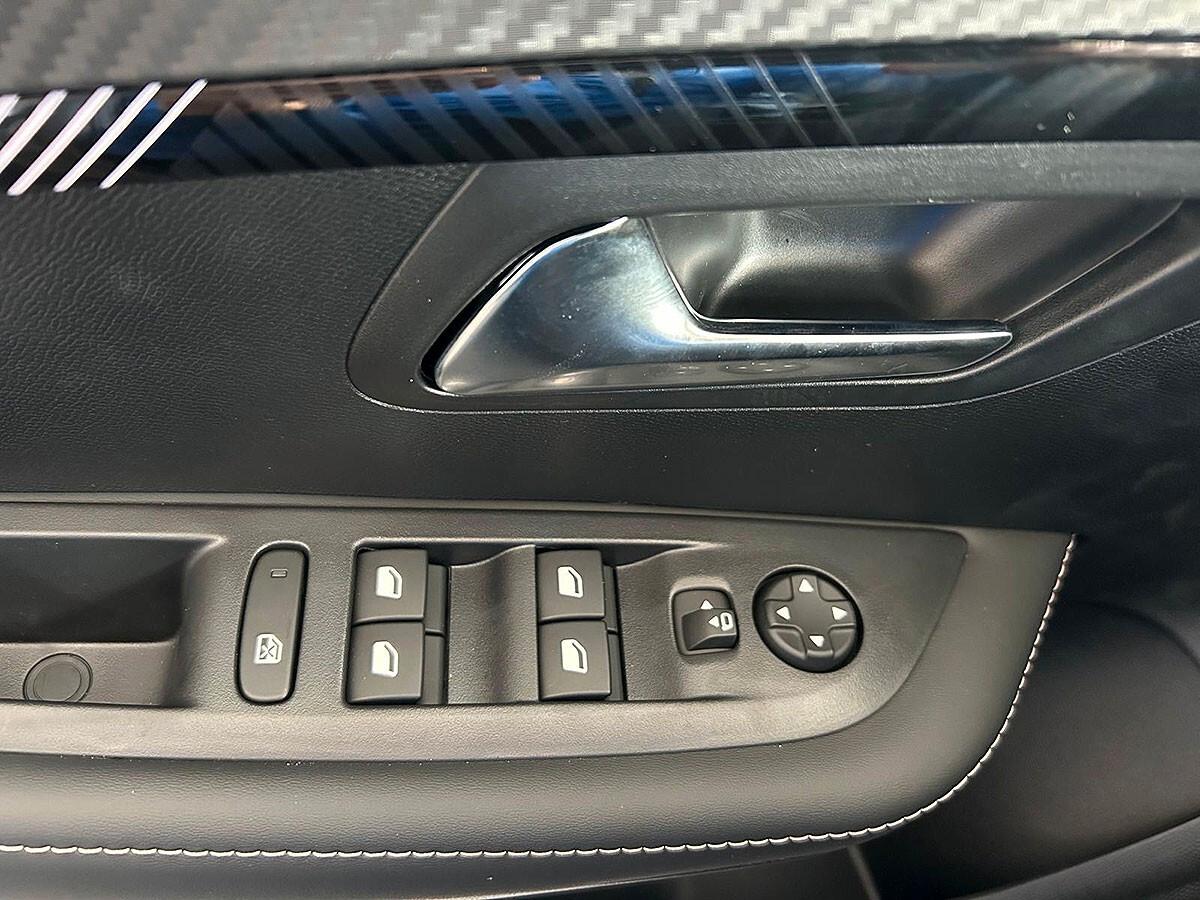 Peugeot 208 Turbo Benzina 100cv Allure