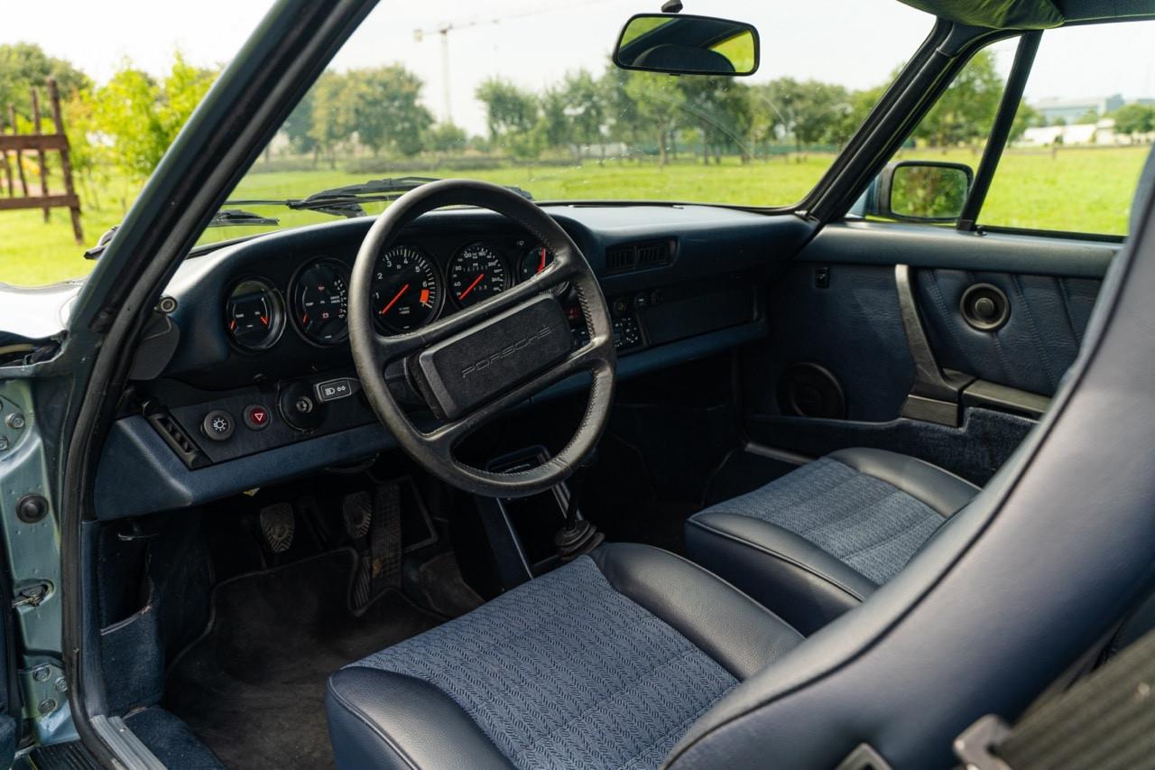 Porsche 911 SC 3.0 - 1982