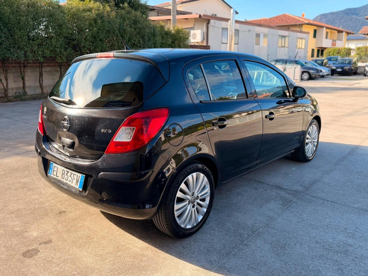 Opel Corsa 1.2 5 porte Edition
