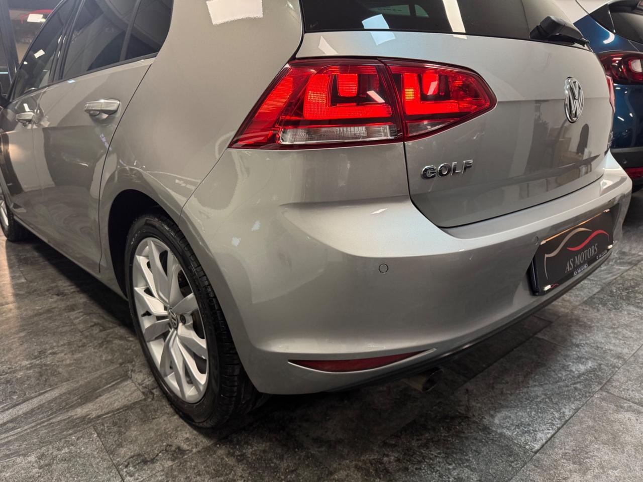 Volkswagen Golf 1.6 TDI DSG 5p. Highline Finanziabile