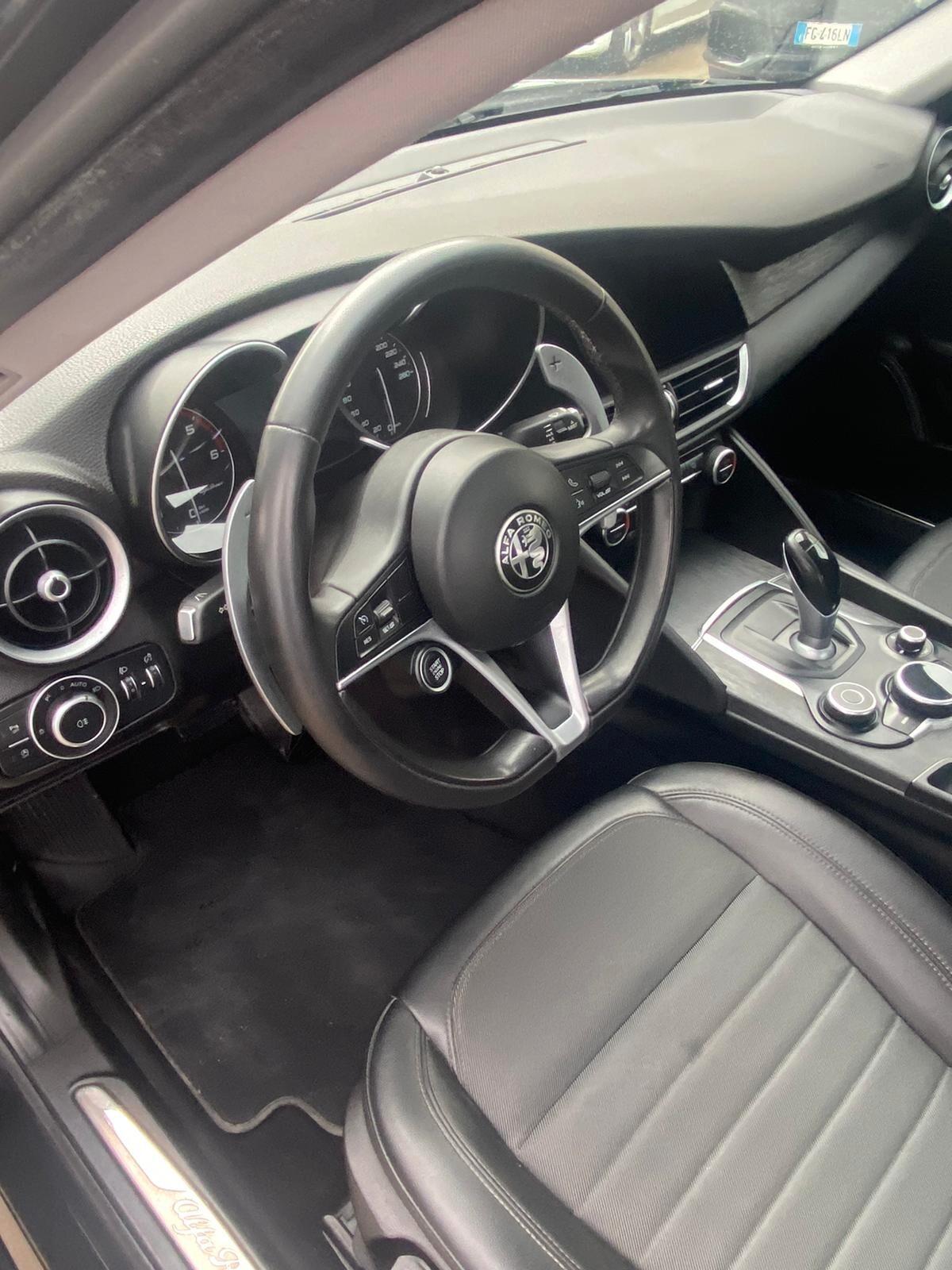Alfa Romeo Giulia 2.2 Turbodiesel 150 CV Super