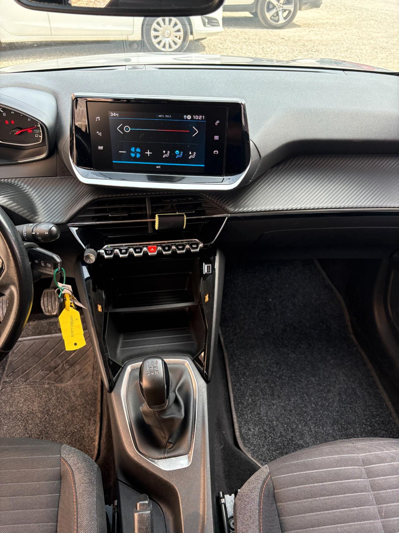 Peugeot 208 1.2 Benz 5p -Unico proprietario