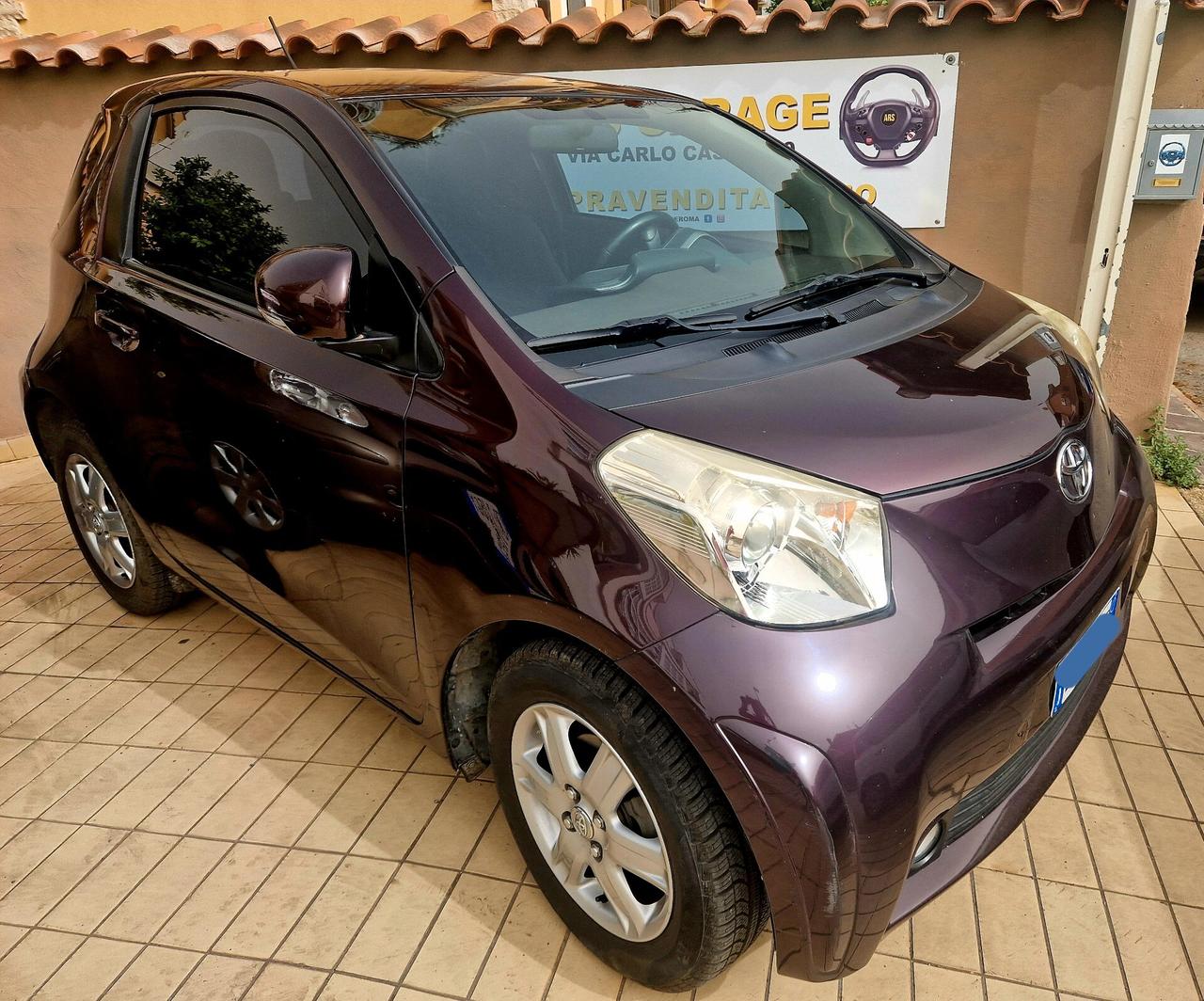 Toyota iQ 1.4 D4D LUXURY