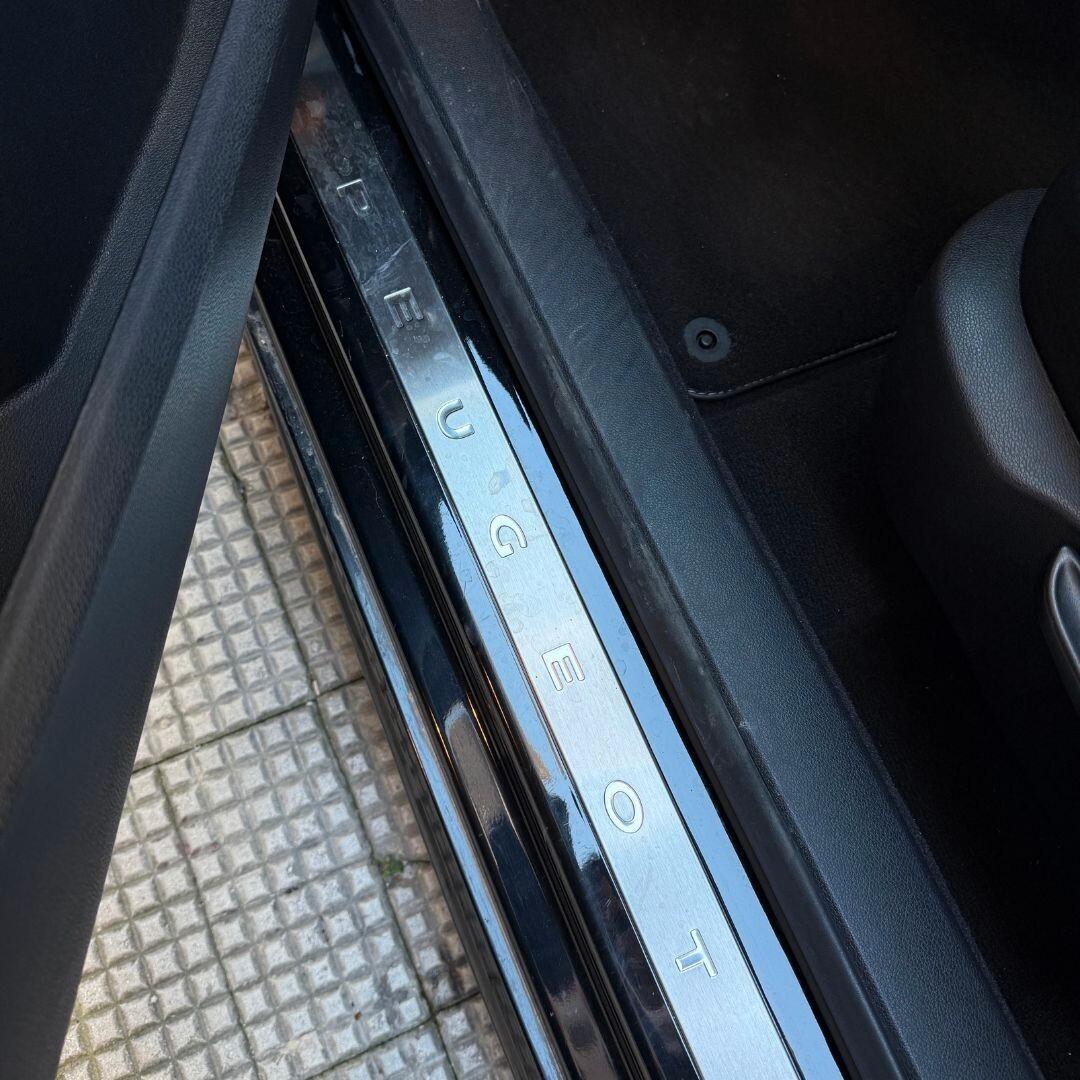 Peugeot RCZ 1.6 THP 156CV