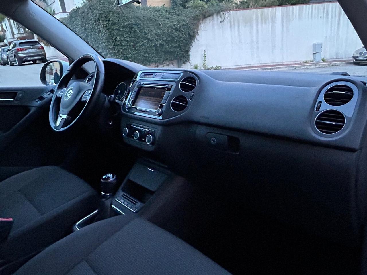 Volkswagen Tiguan 2.0 TDI unico proprietario .