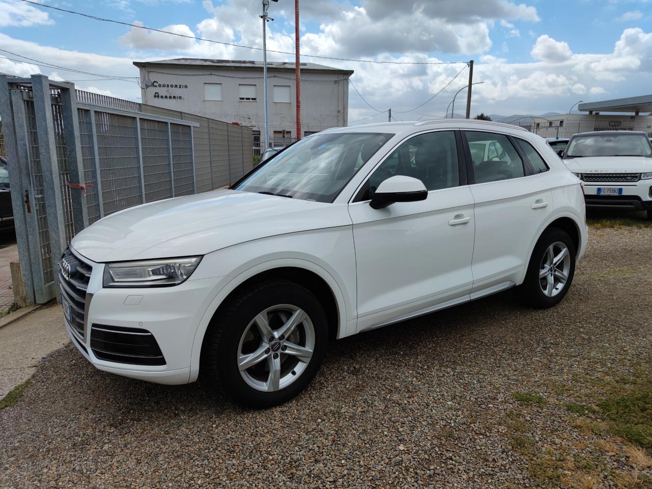 Audi Q5 2.0 TDI 190 CV quattro S tronic Business Sport - GANCIO TRAINO