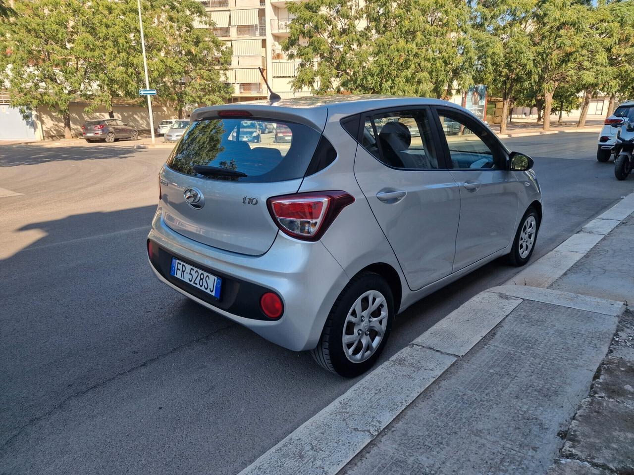 HYUNDAI I10 1.0 MPI STYLE