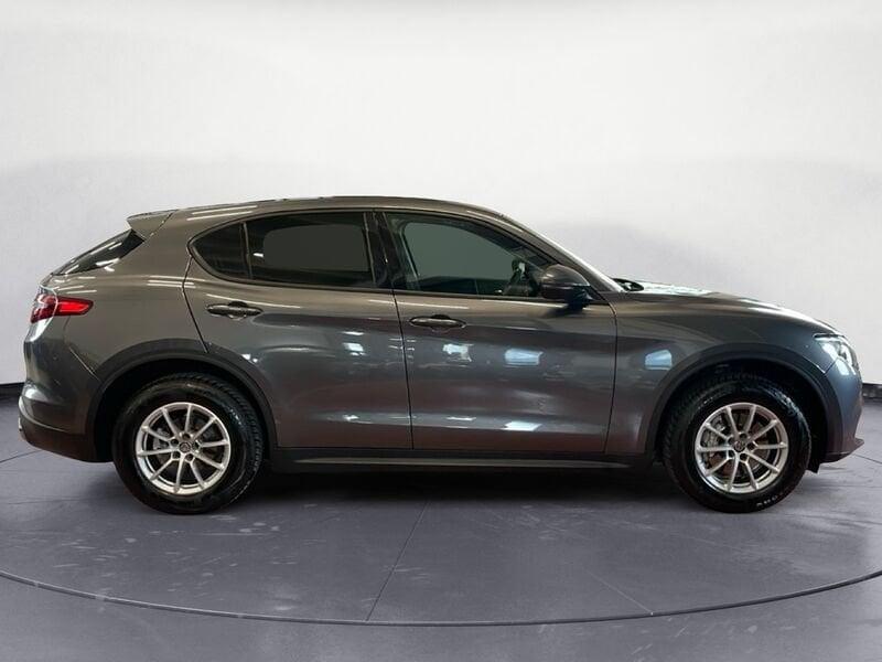 Alfa Romeo Stelvio 2.2 Turbo Diesel 190CV AT8 Q4 Business
