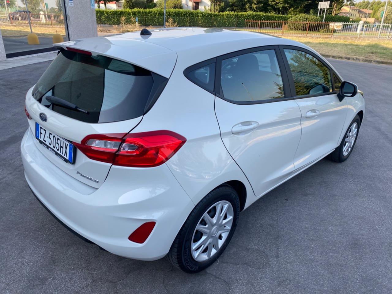 Ford Fiesta 1.5 86 CV 5 porte OK NEOPATENTATI GARANTITA