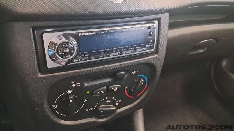 Peugeot 206 Plus Plus 1.1 60CV 3p. Plus