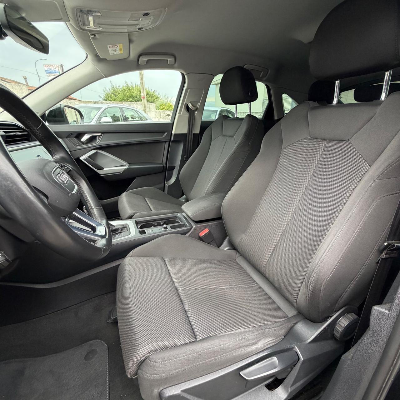 Audi Q3 SPB 35 TDI S tronic Business Plus