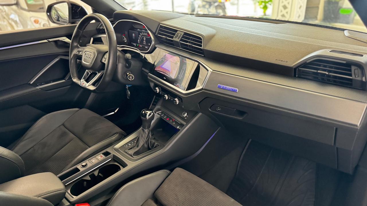 Audi Q3 45 TFSI quattro S tronic line edition