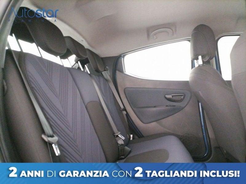 Lancia Ypsilon 1.0 firefly hybrid Gold s&s 70cv