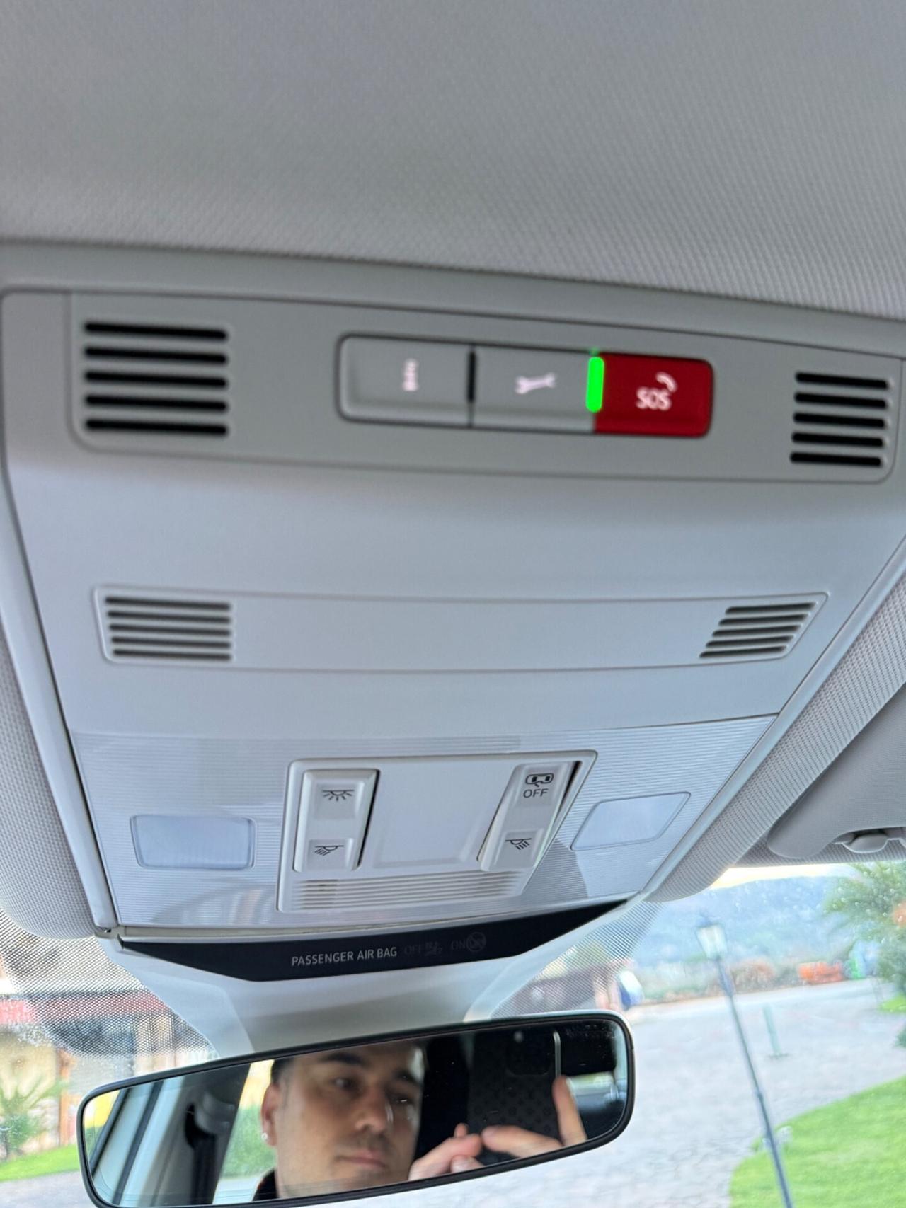 Volkswagen T-Roc 2.0 TDI SCR 150 CV DSG R-Line 2023