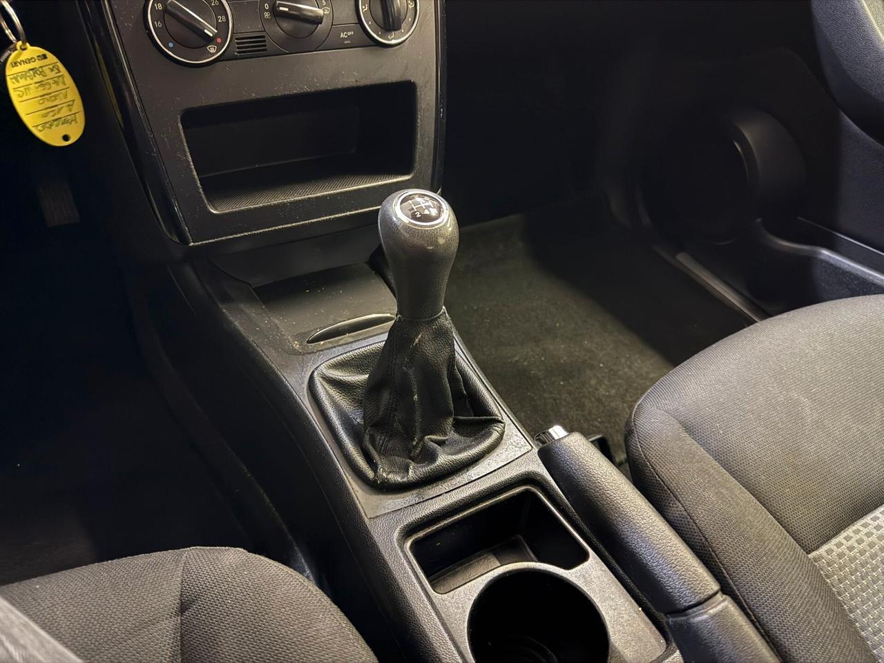Mercedes-benz A 150 1.5b ok neopatentati 2006
