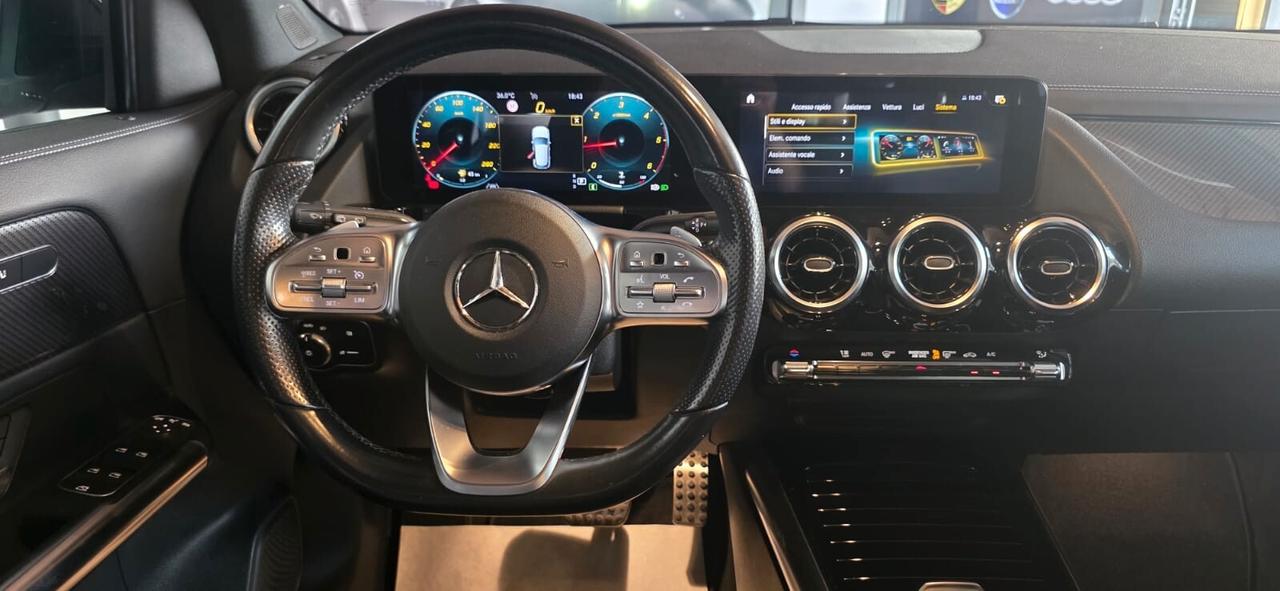 Mercedes-benz GLA 200 d Automatic Premium Night Edition Tetto