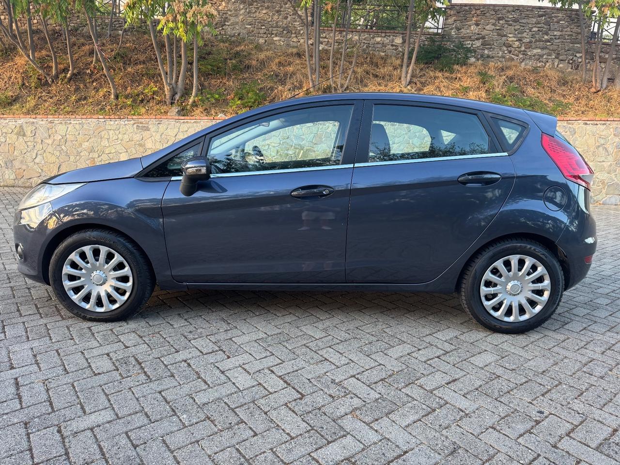 Ford Fiesta 1.4 TDCi 68Cv *TITANIUM* 2009