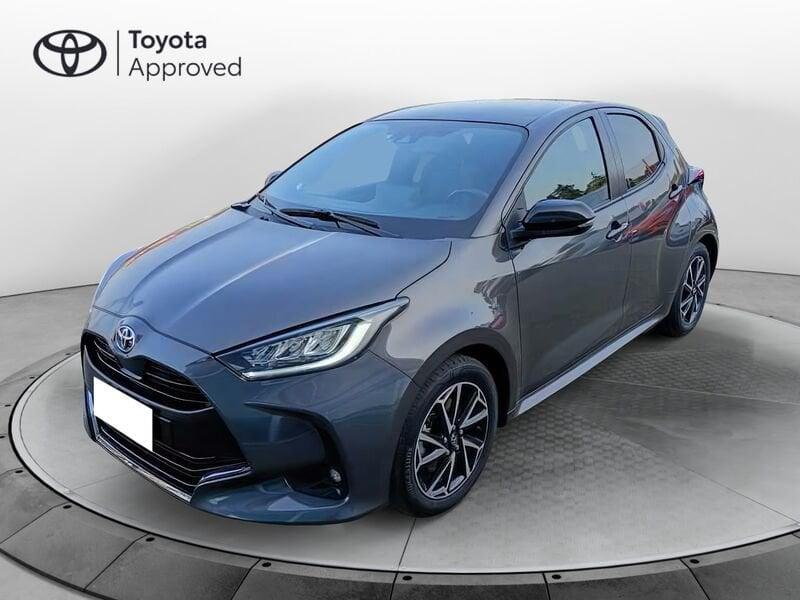 Toyota Yaris 1.5 hybrid Lounge
