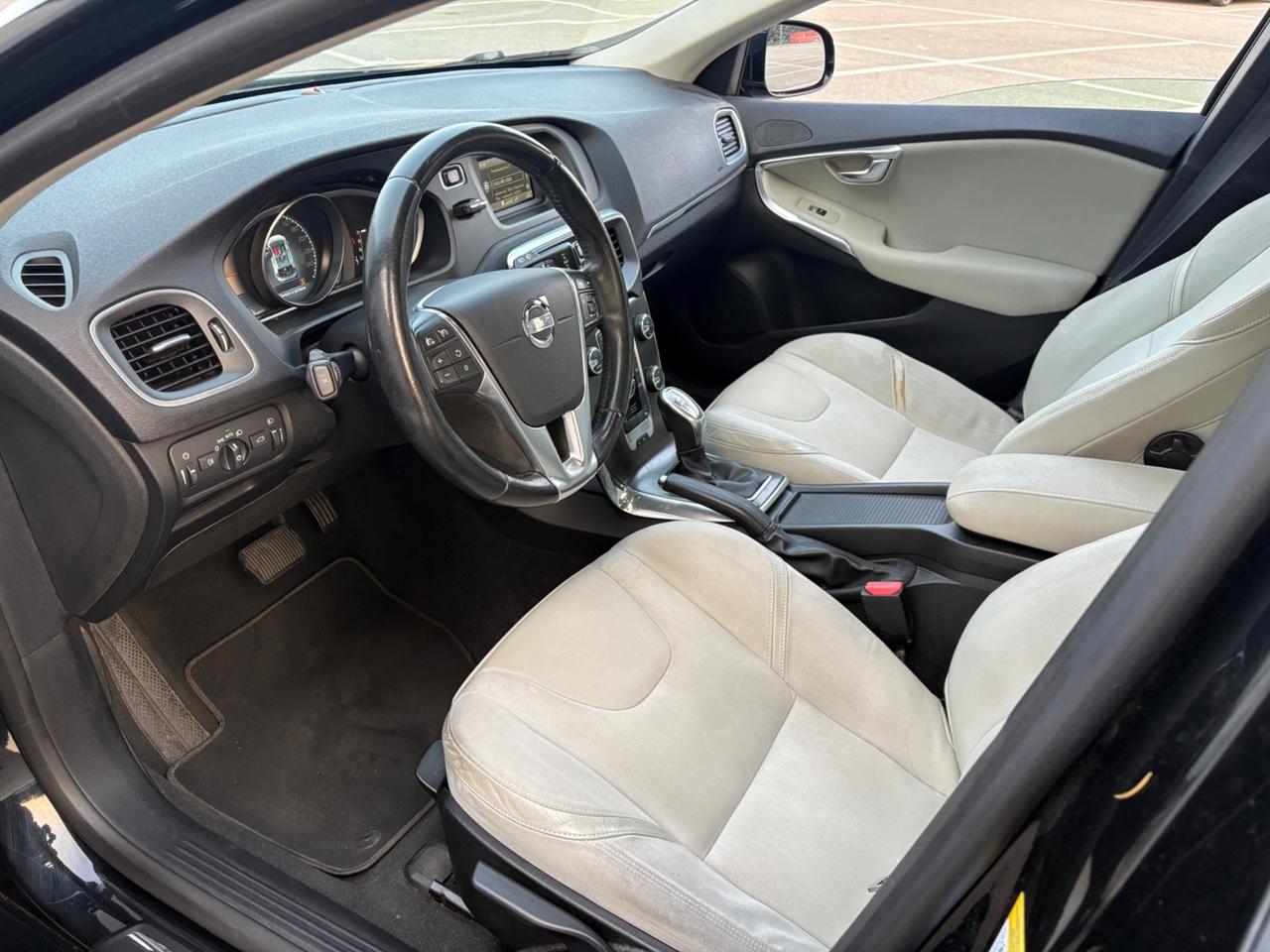 Volvo V40 2.0 D3 150 Geartronic perfetta