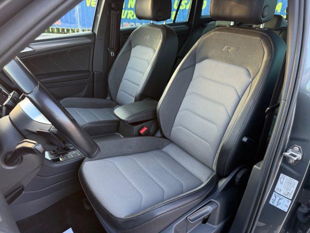 VOLKSWAGEN Tiguan 2.0 TDI DSG R-LINE GARANZIA Iva esp