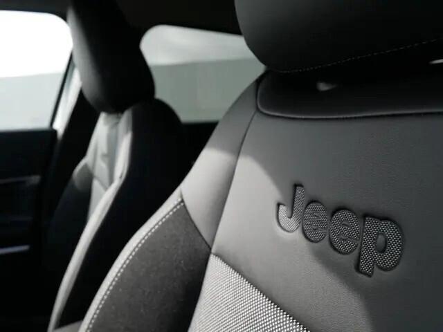 JEEP AVENGER 1.2 101CV KM0 SUMMIT VARI COLORI ANNO 2025!!!