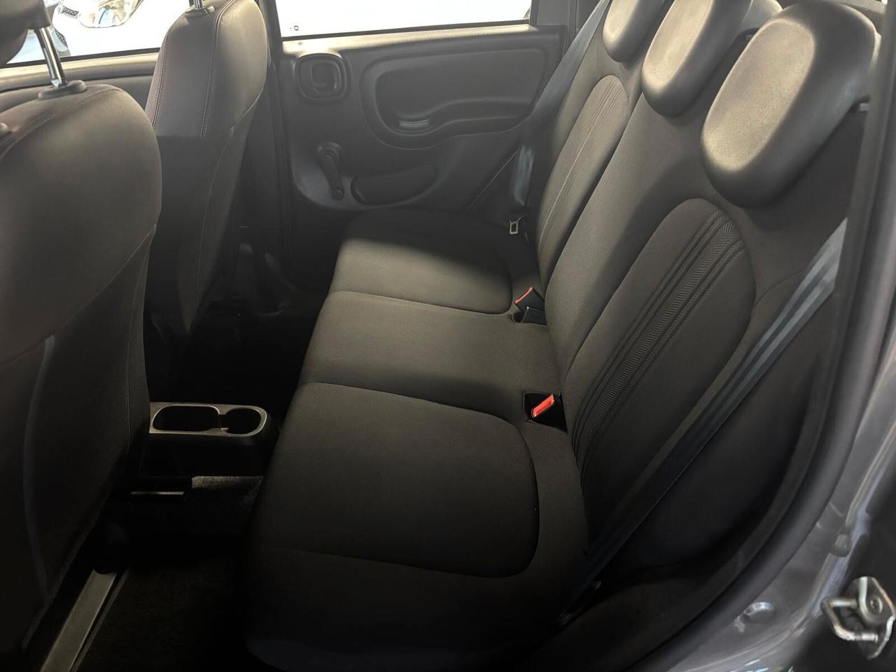 FIAT PANDA ANNO 2022 BZ IBRIDA ADATTA NEOPATENTATI KM 76 MILA
