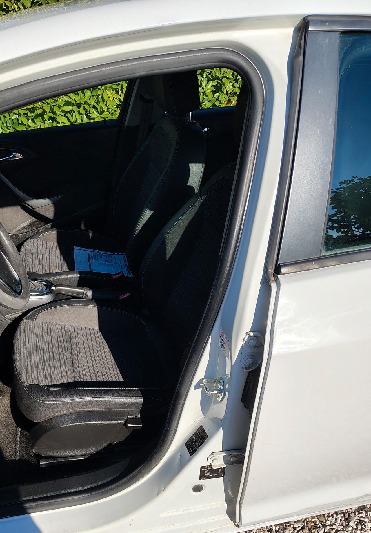 Opel Astra 1.4 Turbo 140CV 5 porte Cosmo