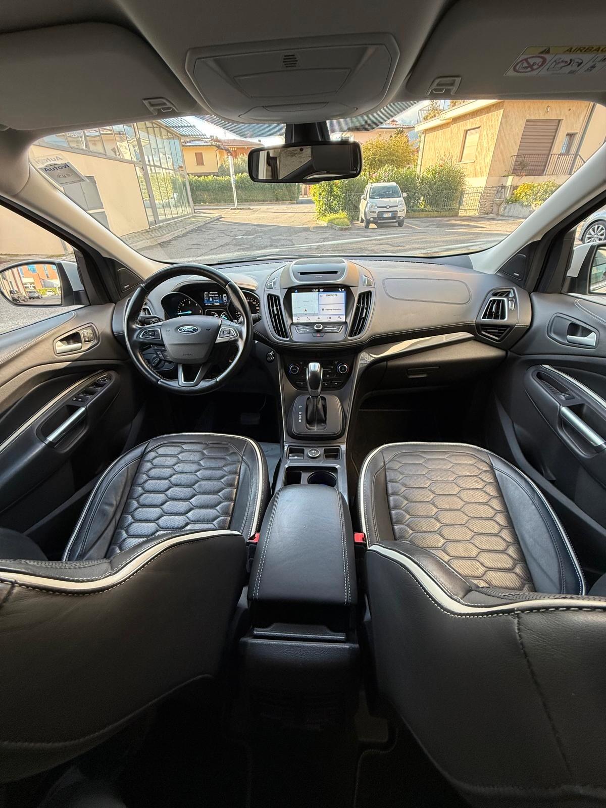 Ford Kuga 2.0 TDCI 180 CV S&S 4WD Powershift Vignale