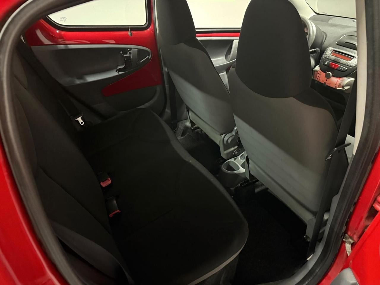 Toyota Aygo 1.0 12V VVT-i 5 porte Sol Connect