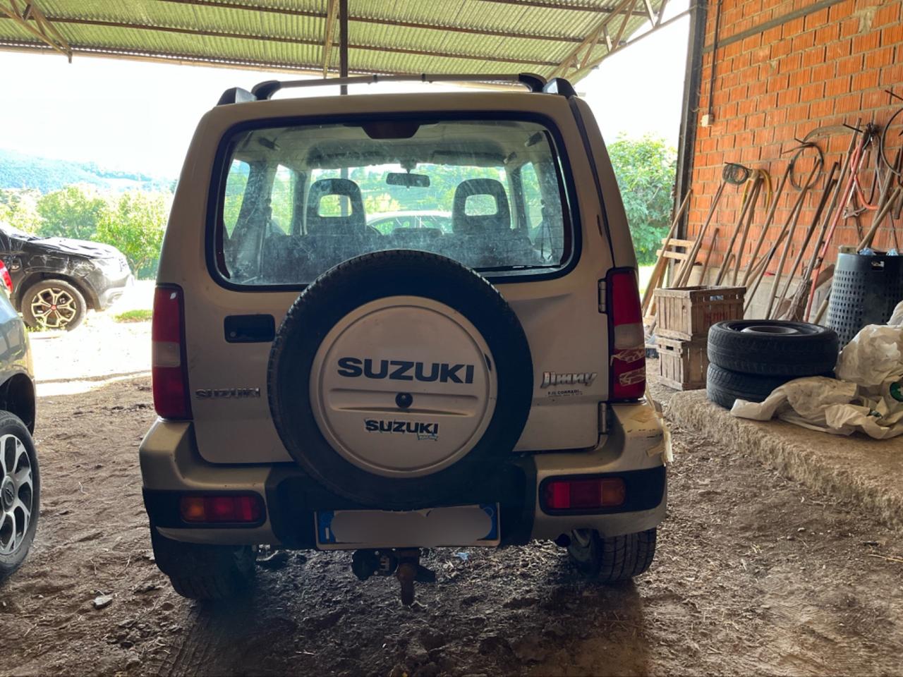 SUZUKI JIMNY DIESEL GANCIO TRAINO POCO INCIDENTATO