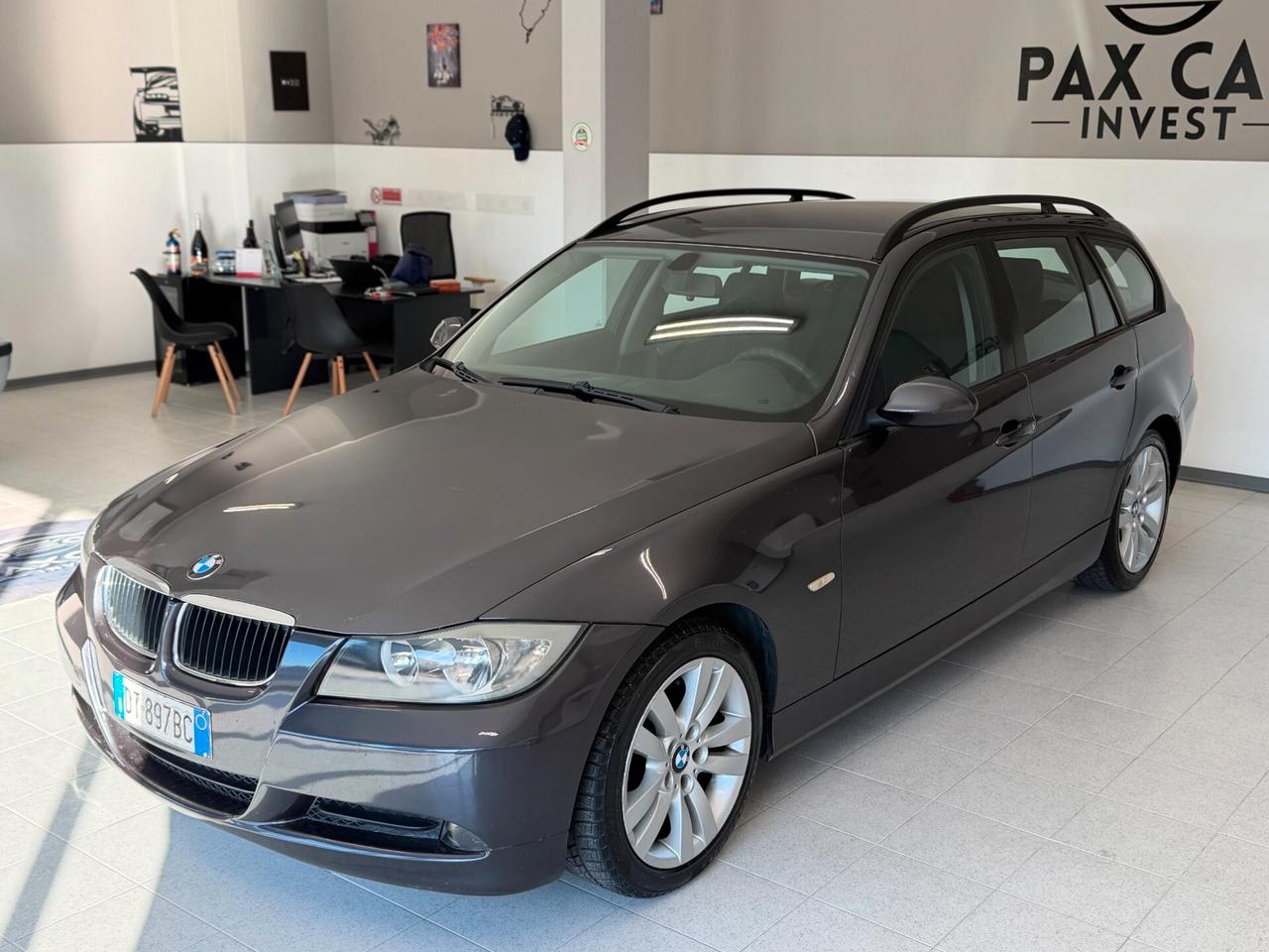 BMW 318d 2.0 DIESEL Touring Attiva