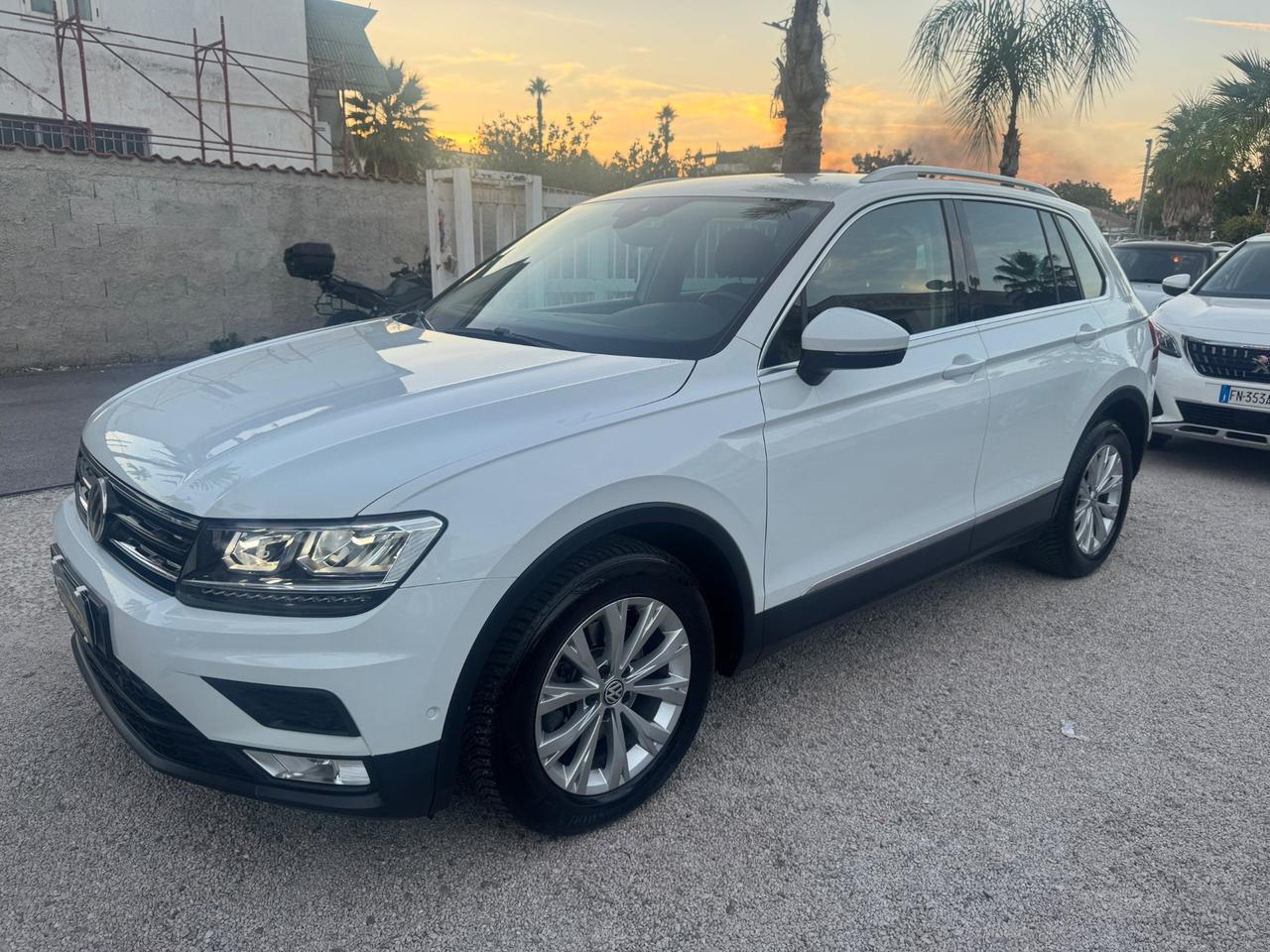 VW TIGUAN 1.6TDI FULL OPT PRONTA CONSEGNA PERFETTA
