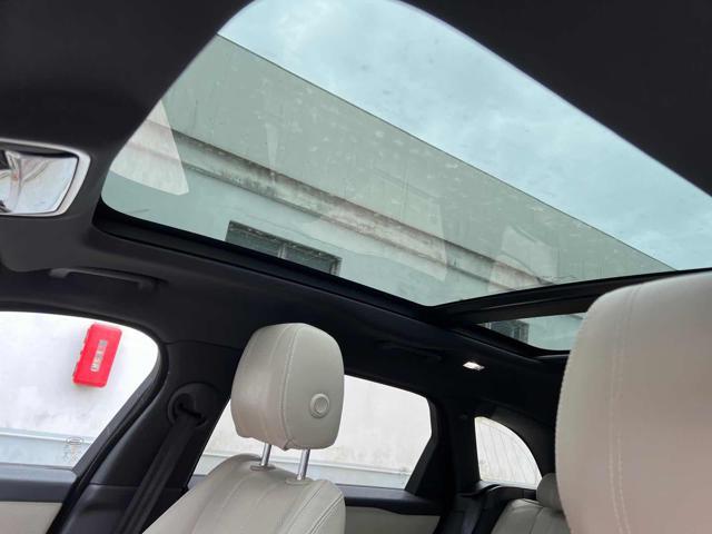 LAND ROVER Range Rover Velar 2.0D I4 240 CV R-Dynamic