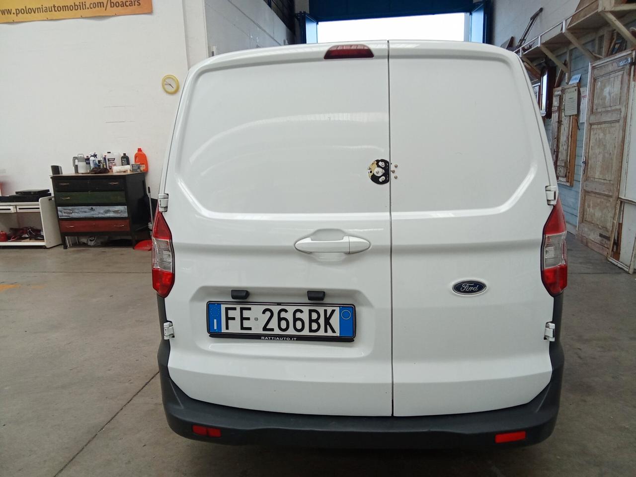 Ford Transit Courier Transit Courier 1.5 TDCi 75CV Van Entry